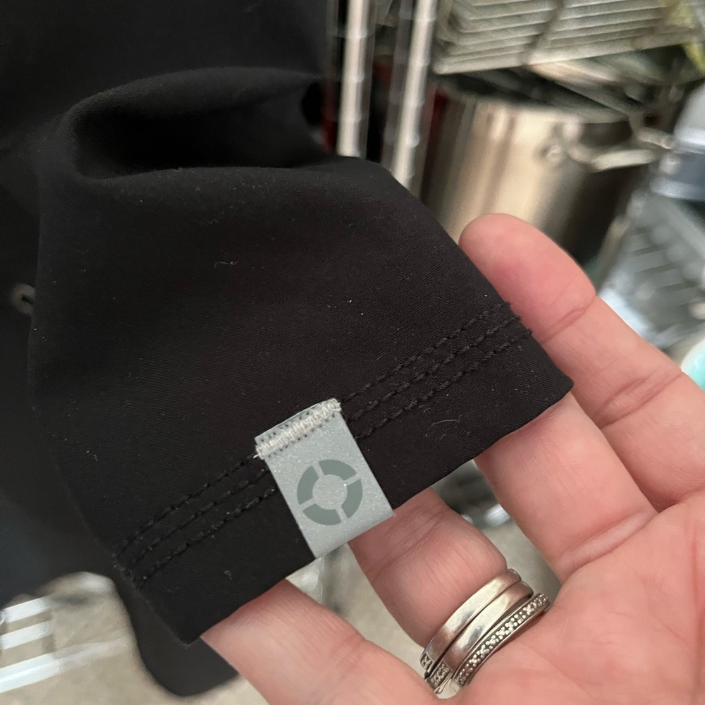 Black Infinity Cherokee Scrub Cooling Lightweight… - image 4